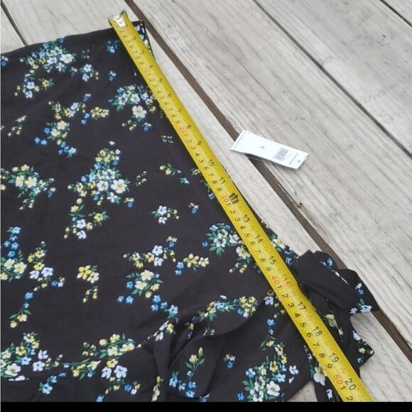 NEW 16 BANANA REPUBLIC RUFFLE WRAP BLACK BLUE GREEN flower Floral Mini Skirt NWT - Picture 2 of 12